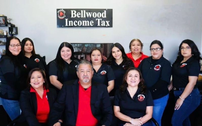 Belllwood Income Tax Inc. Team